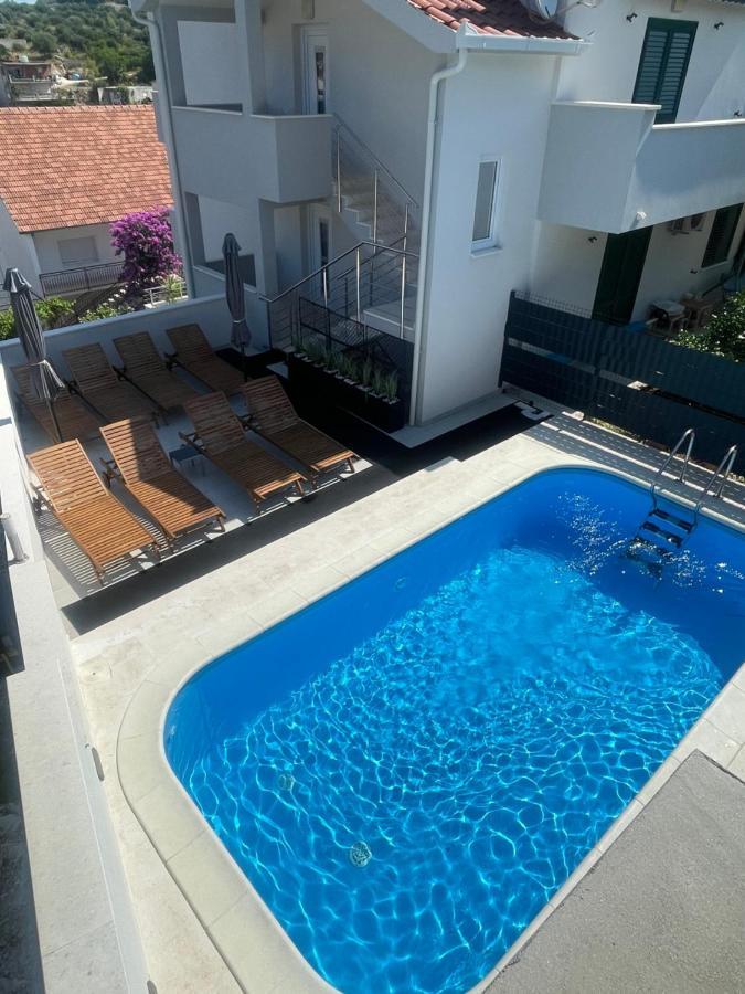Villa Milena-With A Pool トロギール エクステリア 写真